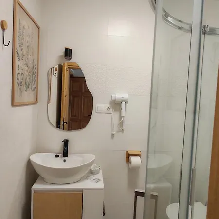Kertje Panzió 3*